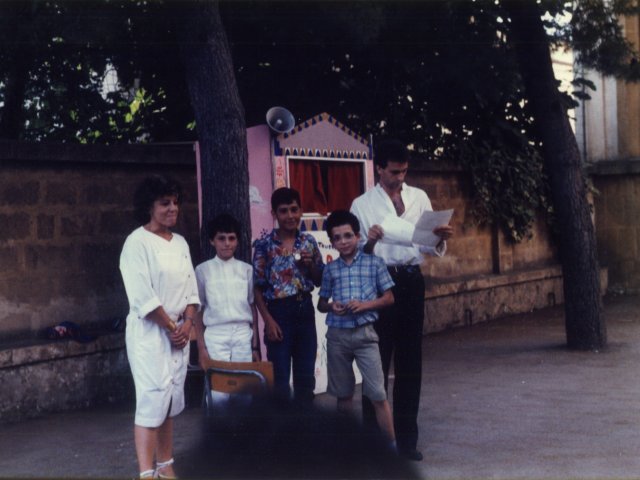 Teatrino Scuola Media Annessa - Cerimonia di premiazione degli alunni della Scuola Media Annessa che hanno partecipato al progetto sul teatrino.Scarica il file