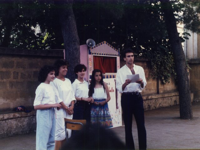 Teatrino Scuola Media Annessa - Cerimonia di premiazione degli alunni della Scuola Media Annessa che hanno partecipato al progetto sul teatrino. Scarica il file