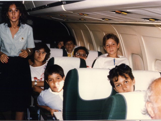 Viaggio d’istruzione a Malta di una classe della Scuola Media Annessa - In volo. Scarica il file