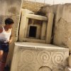 Viaggio d’istruzione a Malta di una classe della Scuola Media Annessa - Visita ad un sito archeologico.Scarica il file