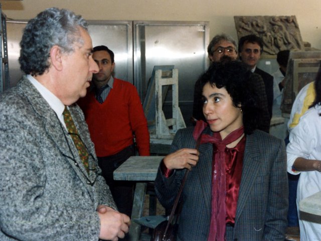 Visita della dottssa Nora Habed Sarra - La dott.ssa Nora Habed Sarra, Primo Segretario dell’Ambasciata del Nicaragua presso la Santa Sede e il dott. Elio Di Odoardo del MOLISV di Roma, visitano la scuola.Scarica il file